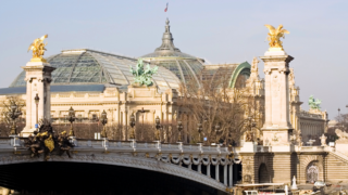 【Art Basel Paris 2025】世界が注目する現代アートの祭典。パリで感じる創造とファッションの交差点